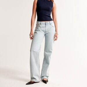 Abercrombie & Fitch 90s Baggy Low Rise Jean Light Denim